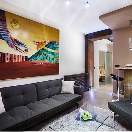 One Luxury Suites Belgrado Exterior foto