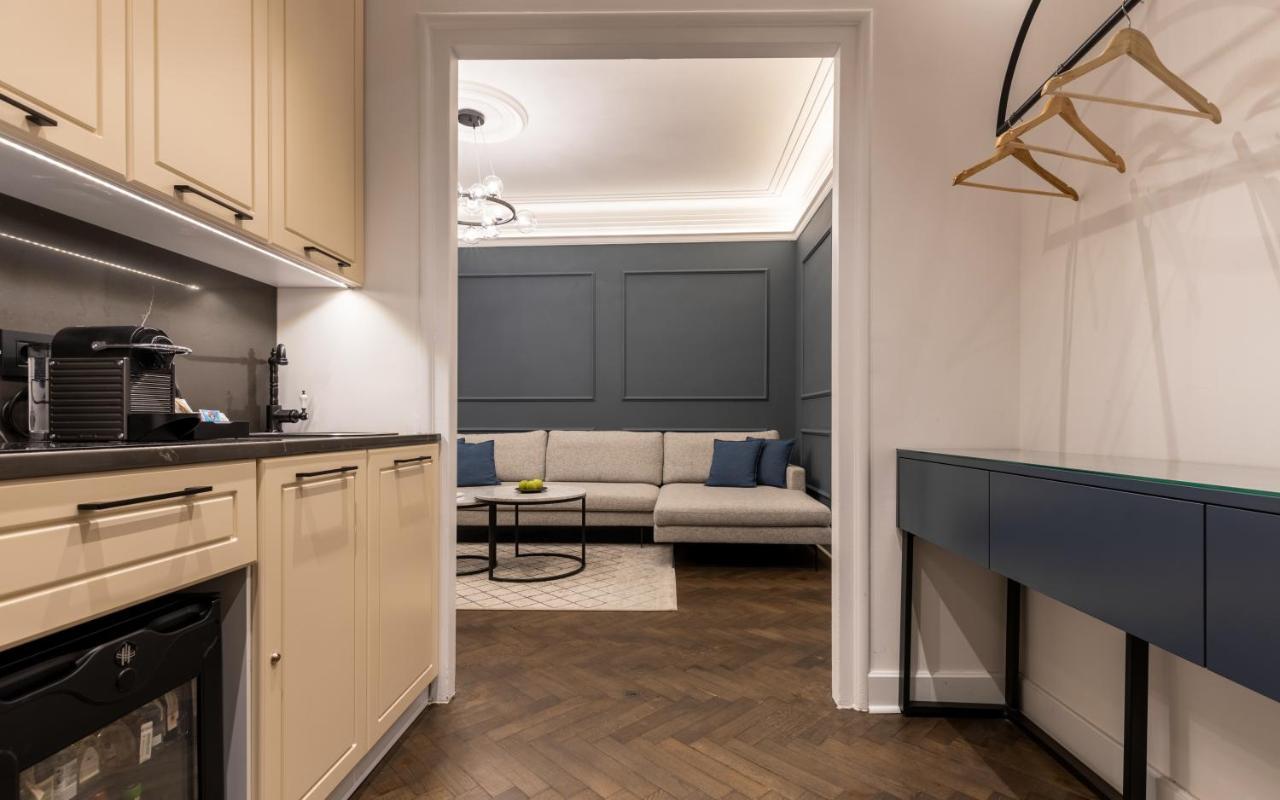 One Luxury Suites Belgrado Exterior foto